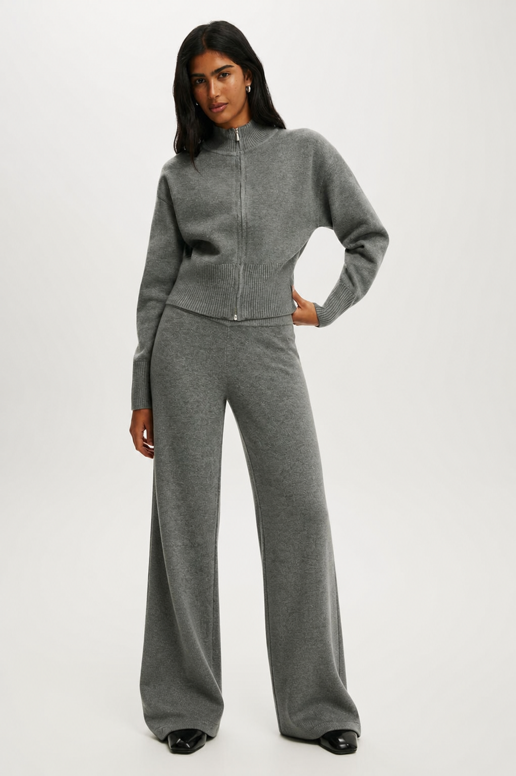 Vara Knit Set