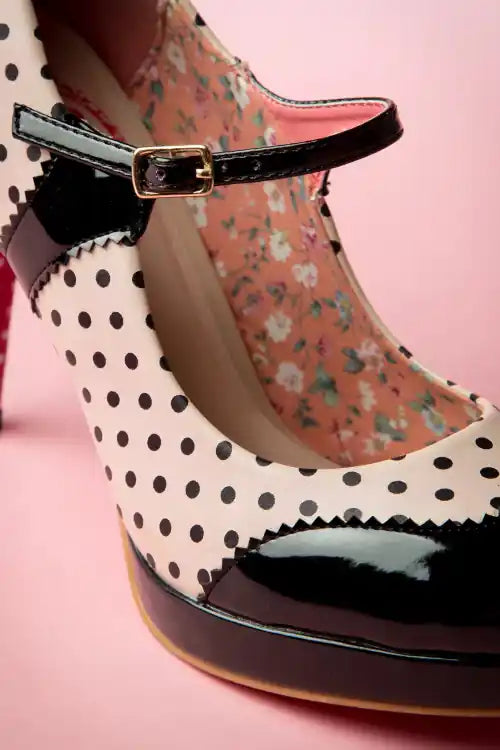 Banned Retro 50s Mary Jane Pumps