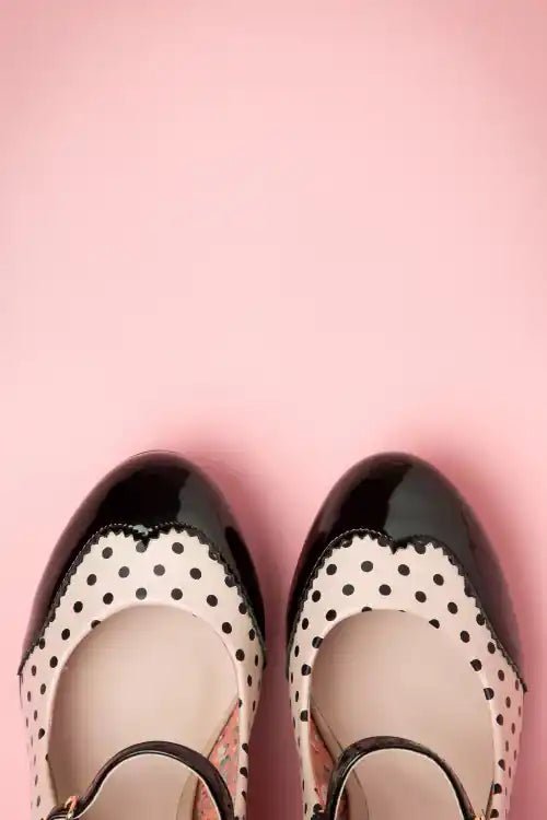 Banned Retro 50s Mary Jane Pumps - MUSSRA