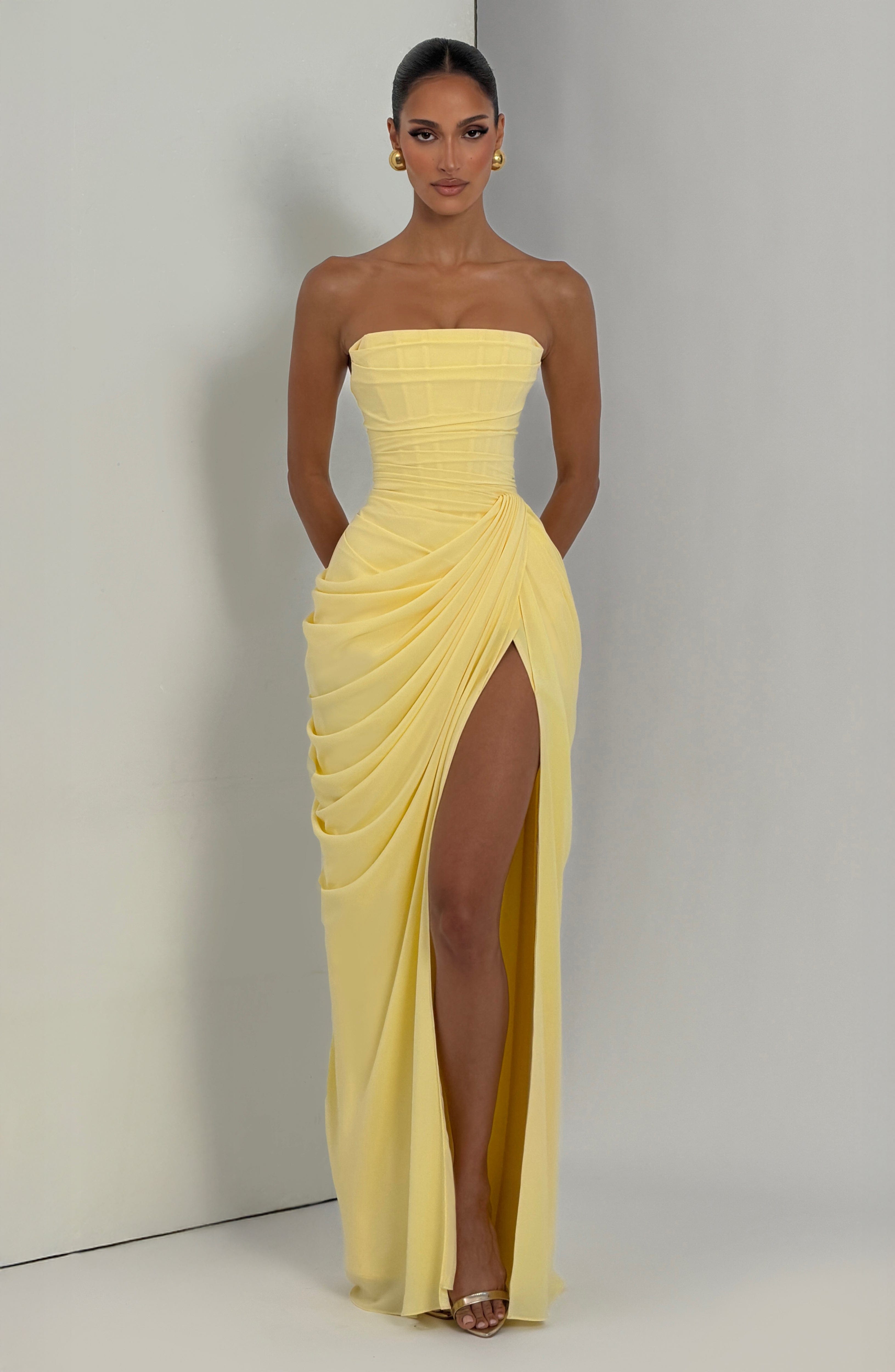 Velmora Maxi Dress - MUSSRA